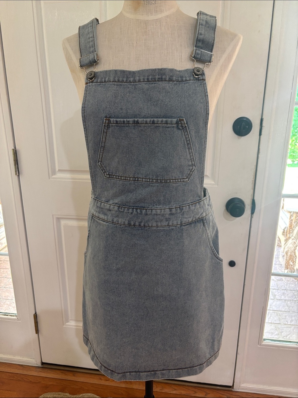 Ladies Umgee Light Wash Denim Overall Dress Size L